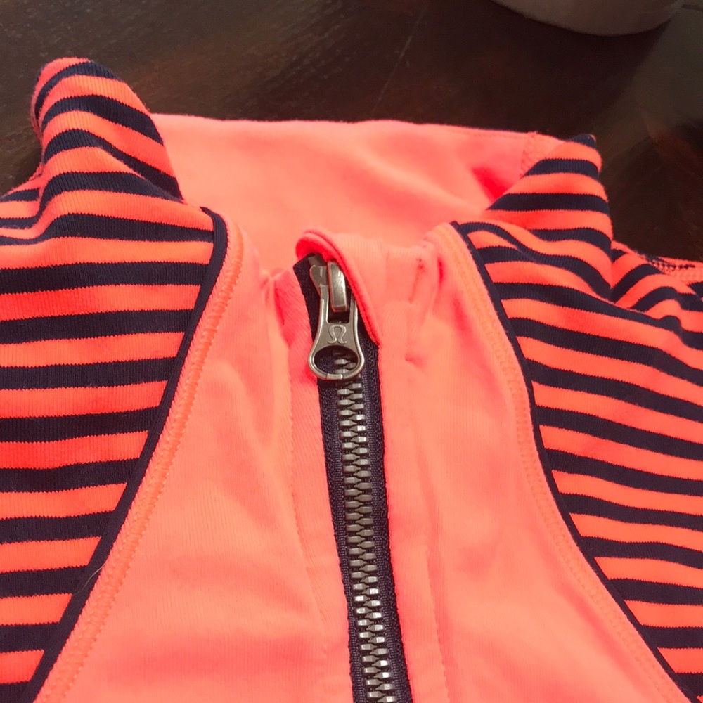Lululemon define jacket - Picture 3 of 7